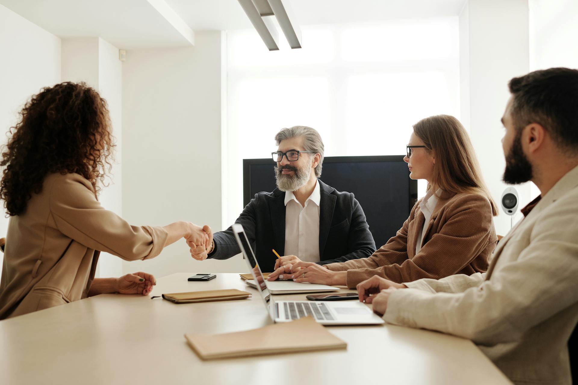 Comment structurer efficacement la gestion des ressources humaines dans votre association ?