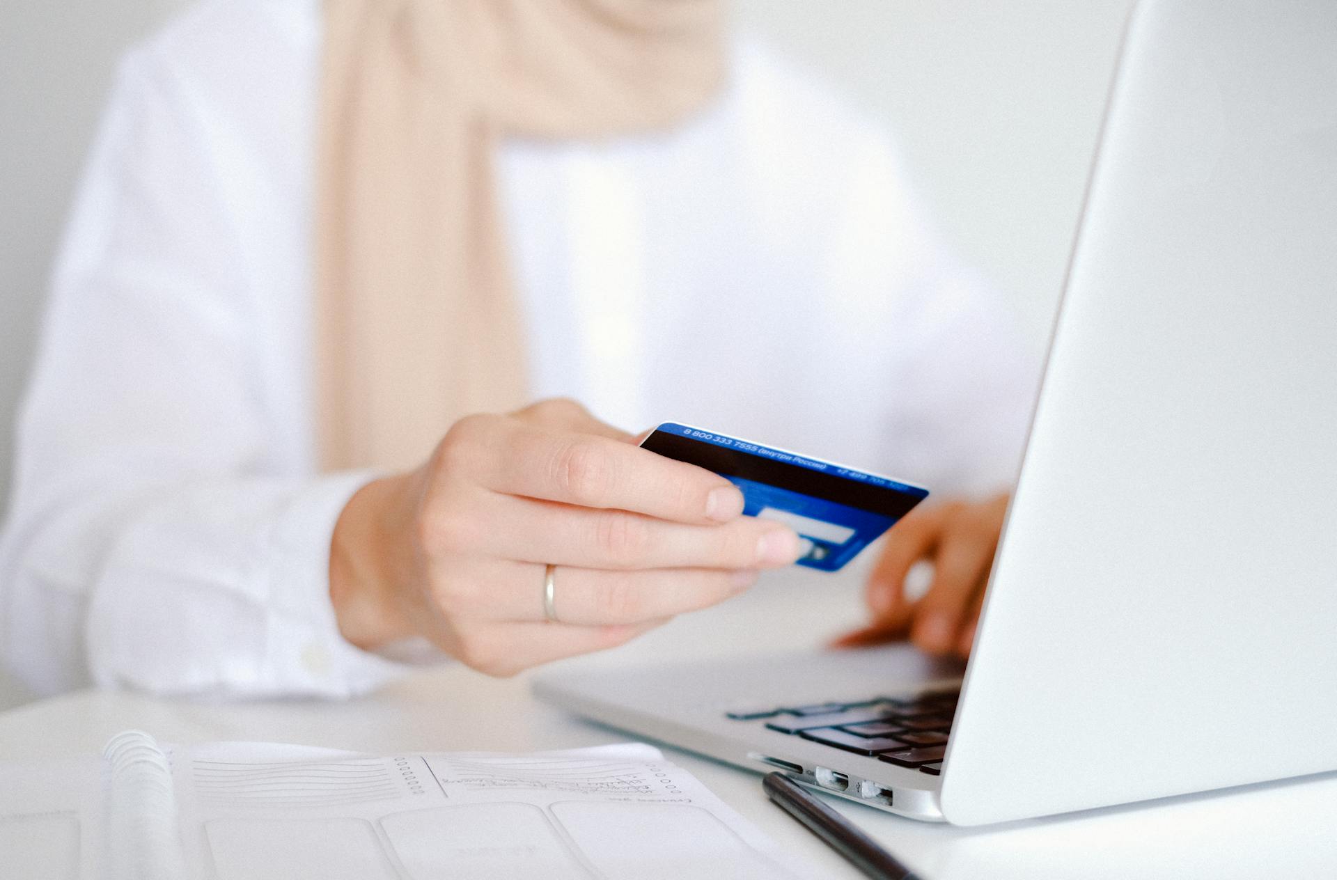 Comment le paiement en ligne va vous faire gagner du temps sur votre gestion associative ?